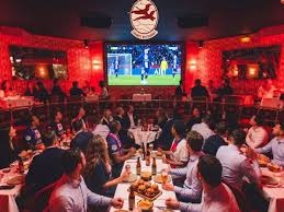 浙江钱江世纪城迎来首家FIFA世界杯官方快闪店